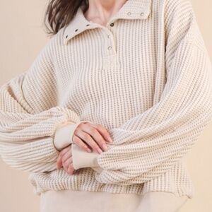 NWT New In cream waffle 1/2 snap pullover